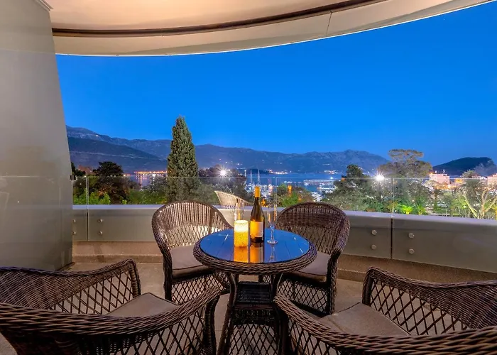 Apartments Garden Azure Budva