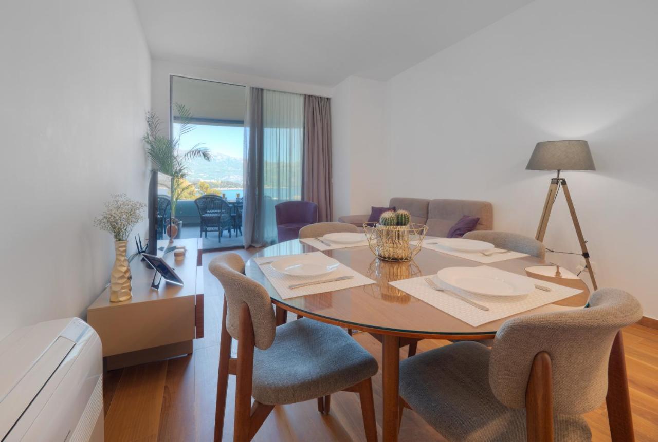 Apartament Garden Azure