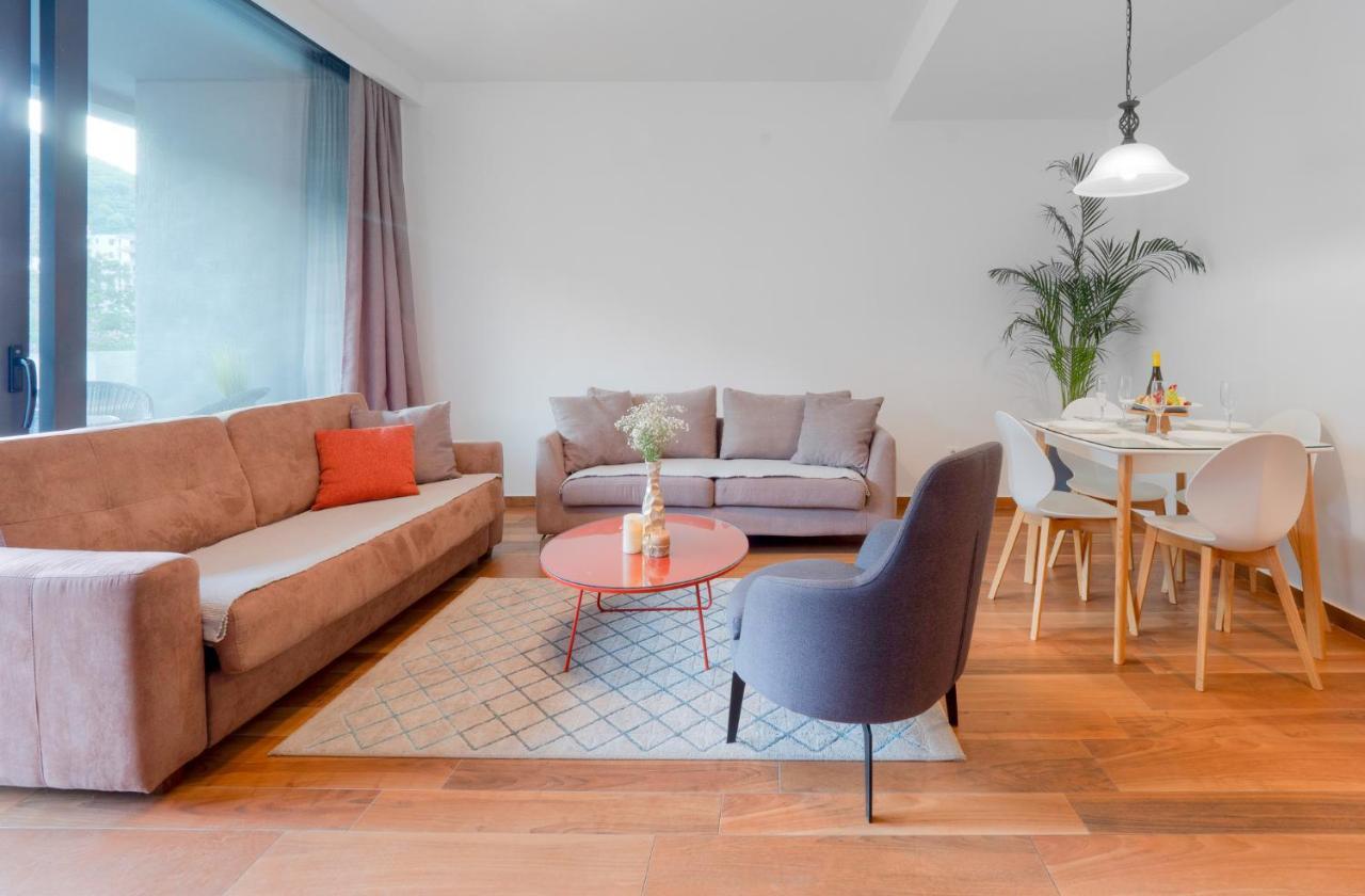 Garden Azure Apartment Budva