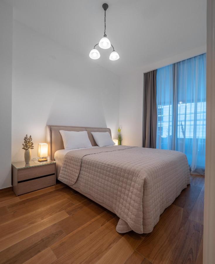 Garden Azure Apartament