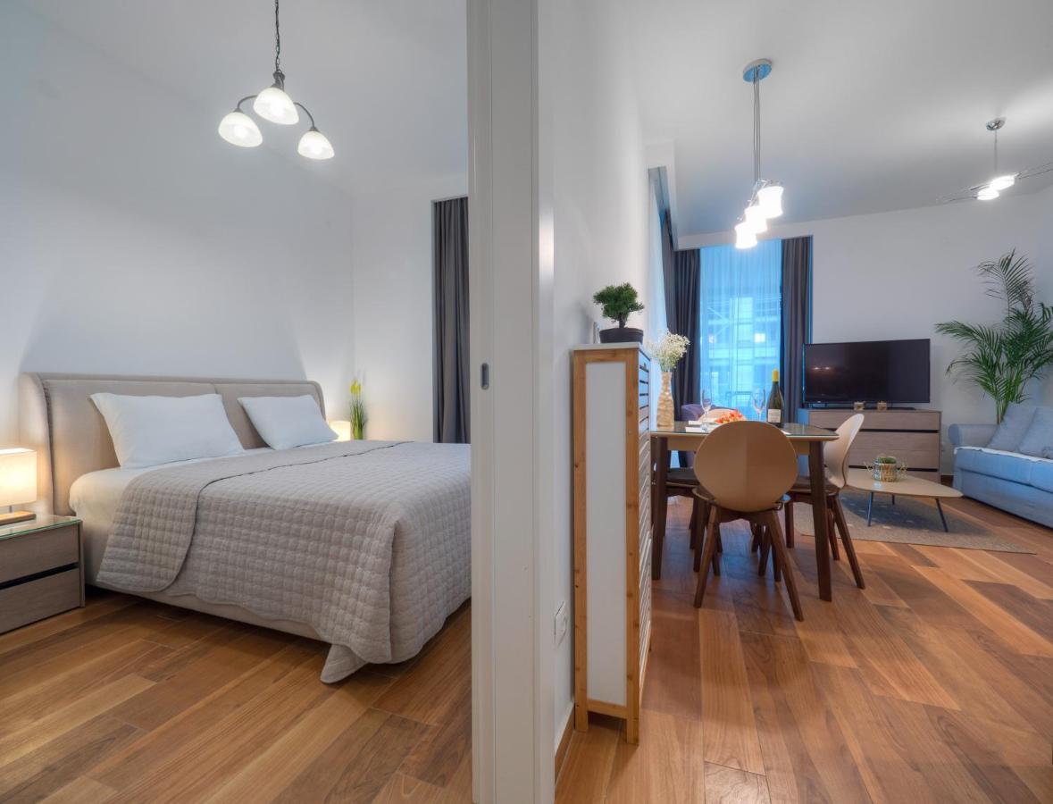 Garden Azure Apartment *