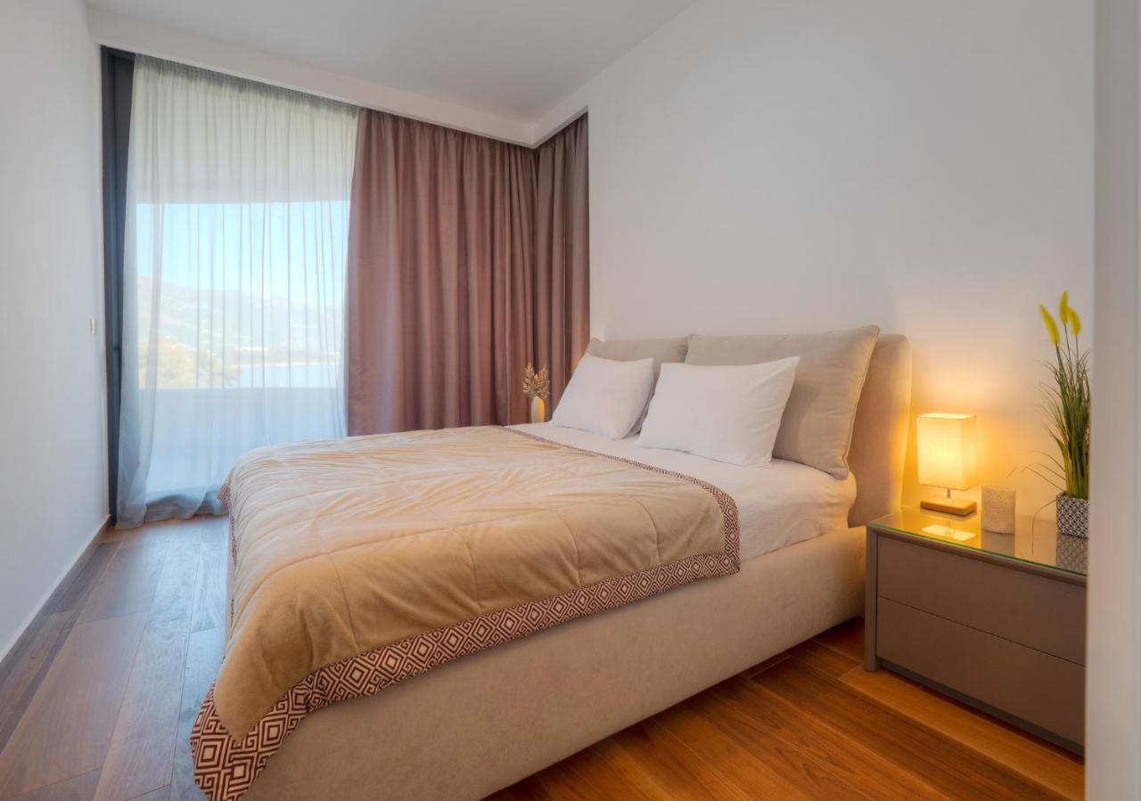 Garden Azure Apartament