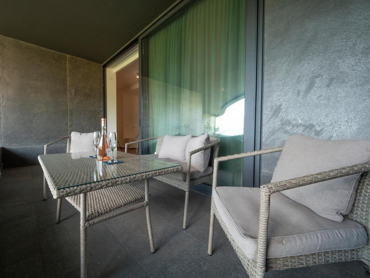 Garden Azure Apartment *